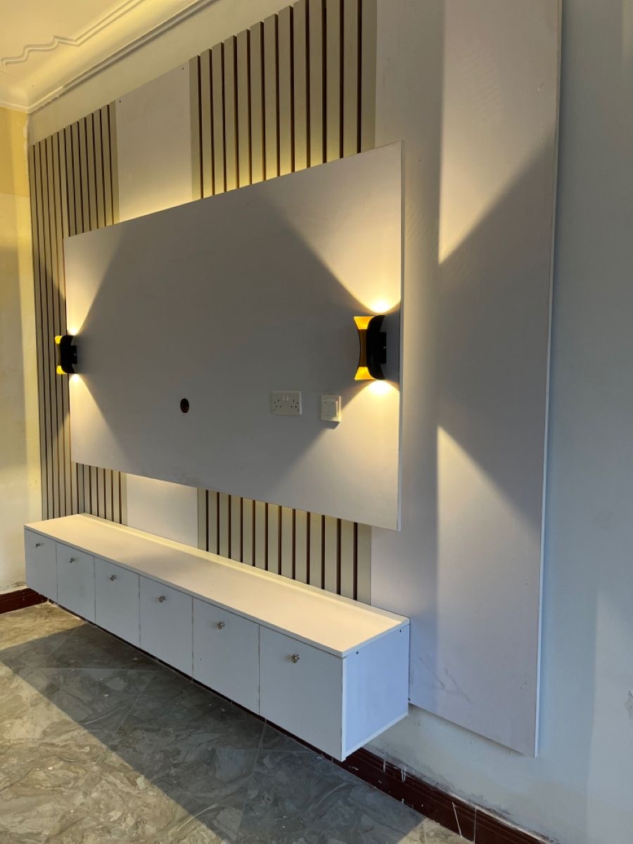 Media console
